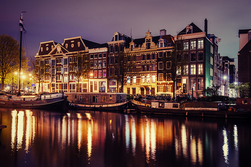 night at amsterdam